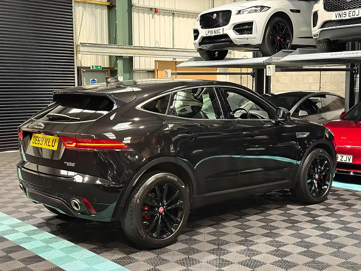 Used 2019 Jaguar E-Pace R-Dynamic Hse Black - Interior and Exterior details 9