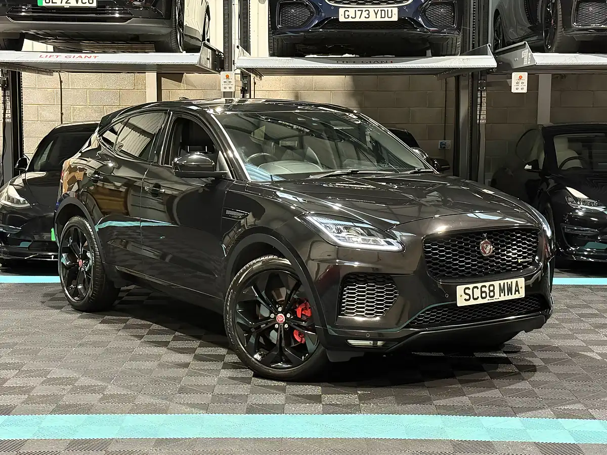 Used 2019 Jaguar E-Pace R-Dynamic Hse Black - Front View