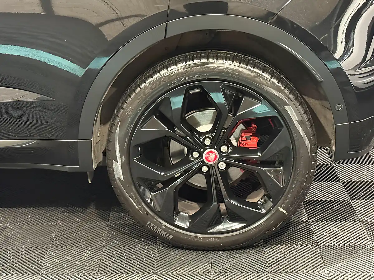 Used 2019 Jaguar E-Pace R-Dynamic Hse Black - Interior and Exterior details 12