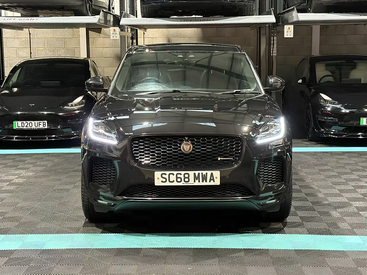 Used 2019 Jaguar E-Pace R-Dynamic Hse Black - Interior and Exterior details 4