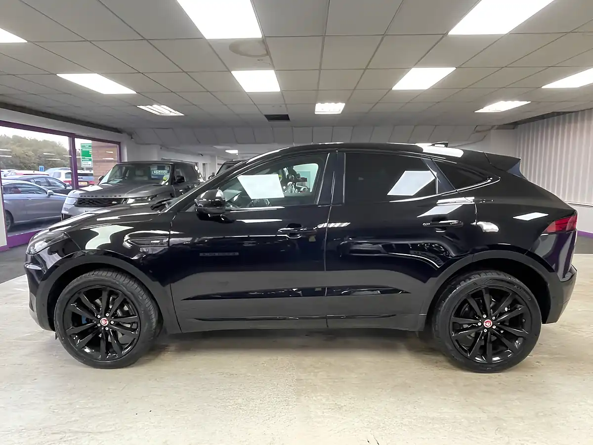 Used 2019 Jaguar E-Pace R-Dynamic Hse Black - Interior and Exterior details 10