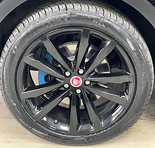 Used 2019 Jaguar E-Pace R-Dynamic Hse Black - Interior and Exterior details 11