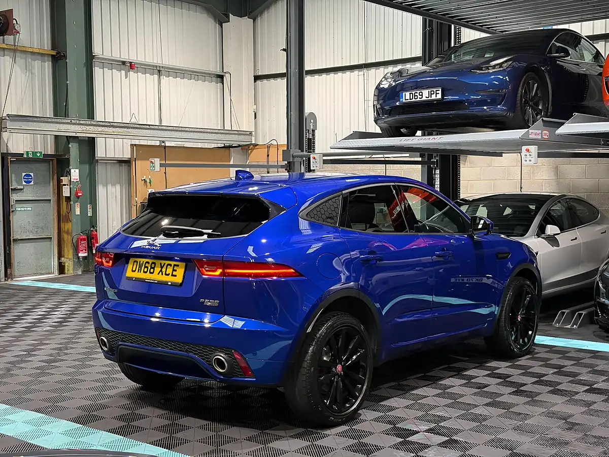 Used 2019 Jaguar E-Pace R-Dynamic Hse Blue - Interior and Exterior details 9