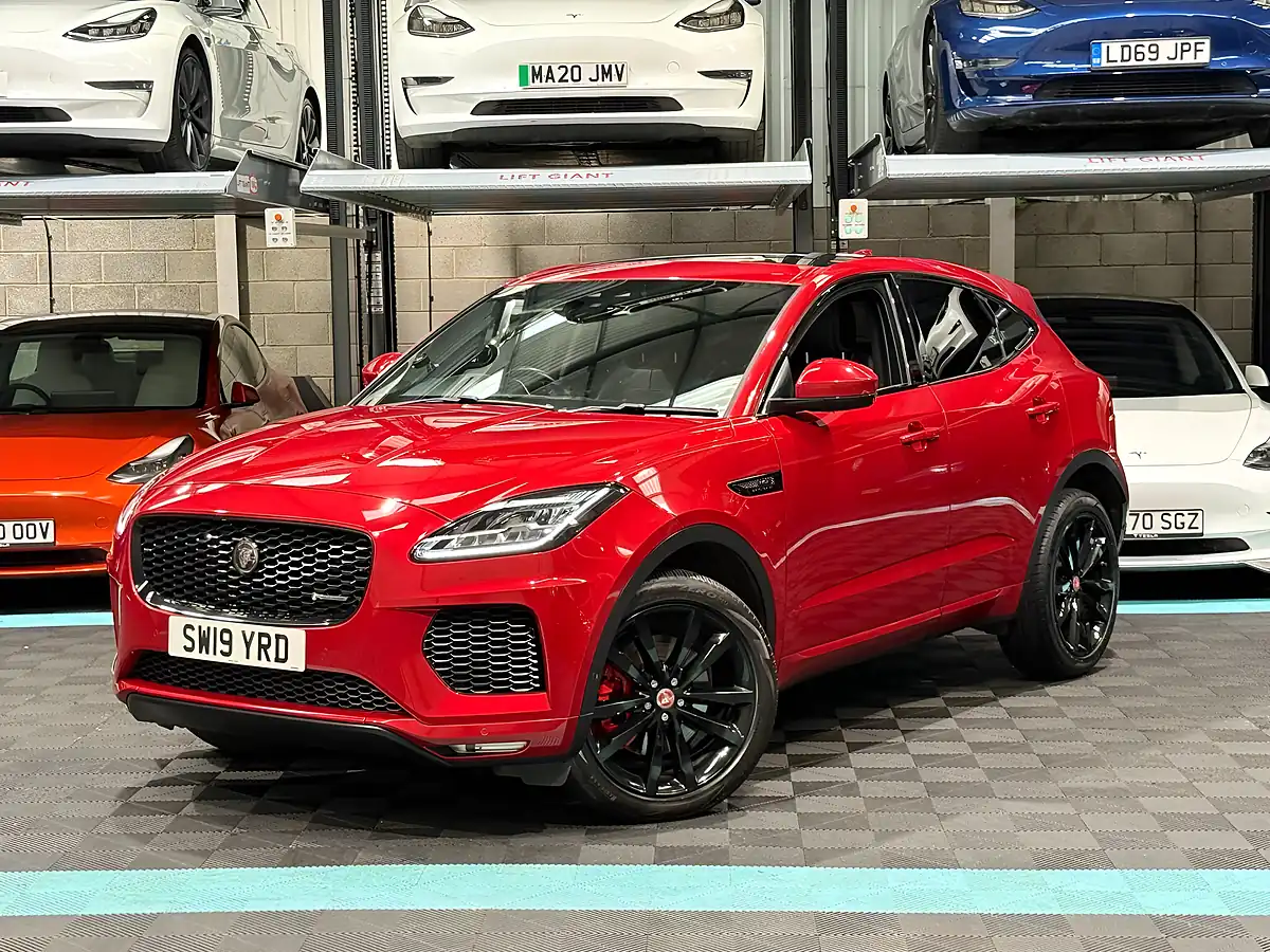 Used 2019 Jaguar E-Pace R-Dynamic Hse Red - Interior and Exterior details 5