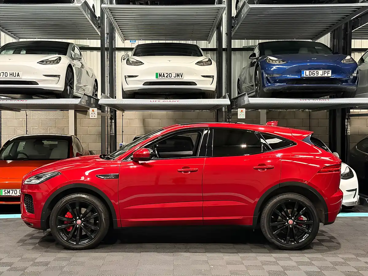 Used 2019 Jaguar E-Pace R-Dynamic Hse Red - Interior and Exterior details 6