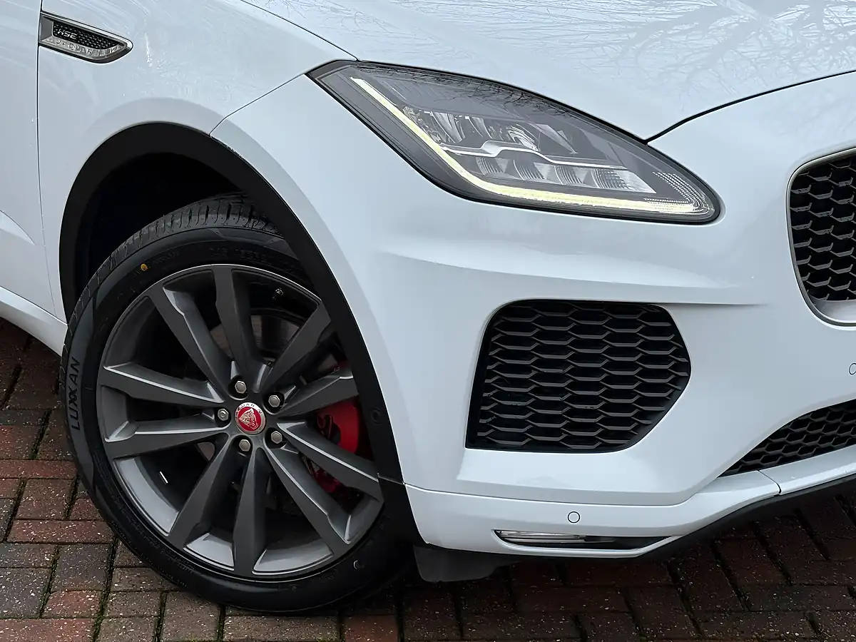 Used 2019 Jaguar E-Pace R-Dynamic Hse White - Interior and Exterior details 11