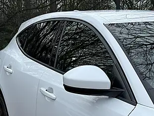 Used 2019 Jaguar E-Pace R-Dynamic Hse White - Interior and Exterior details 15