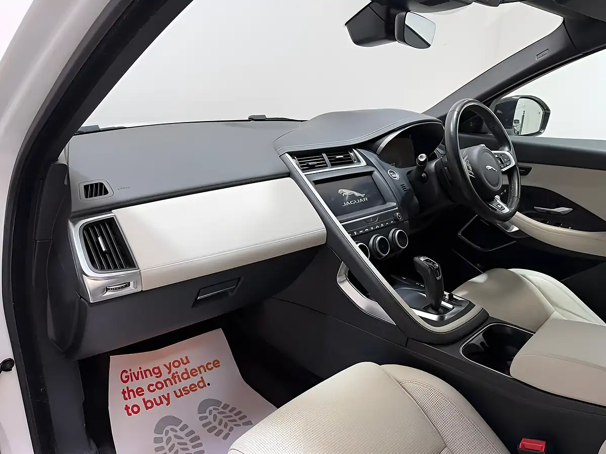 Used 2019 Jaguar E-Pace R-Dynamic Hse White - Interior and Exterior details 14