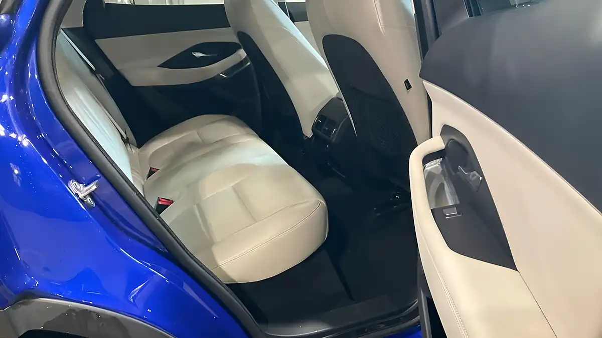 Used 2019 Jaguar E-Pace R-Dynamic S Blue - Interior and Exterior details 8