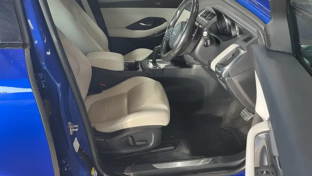 Used 2019 Jaguar E-Pace R-Dynamic S Caesium Blue - Interior and Exterior details 7