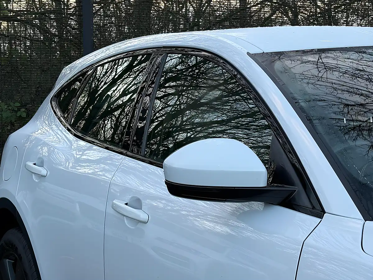 Used 2019 Jaguar E-Pace R-Dynamic S White - Interior and Exterior details 10