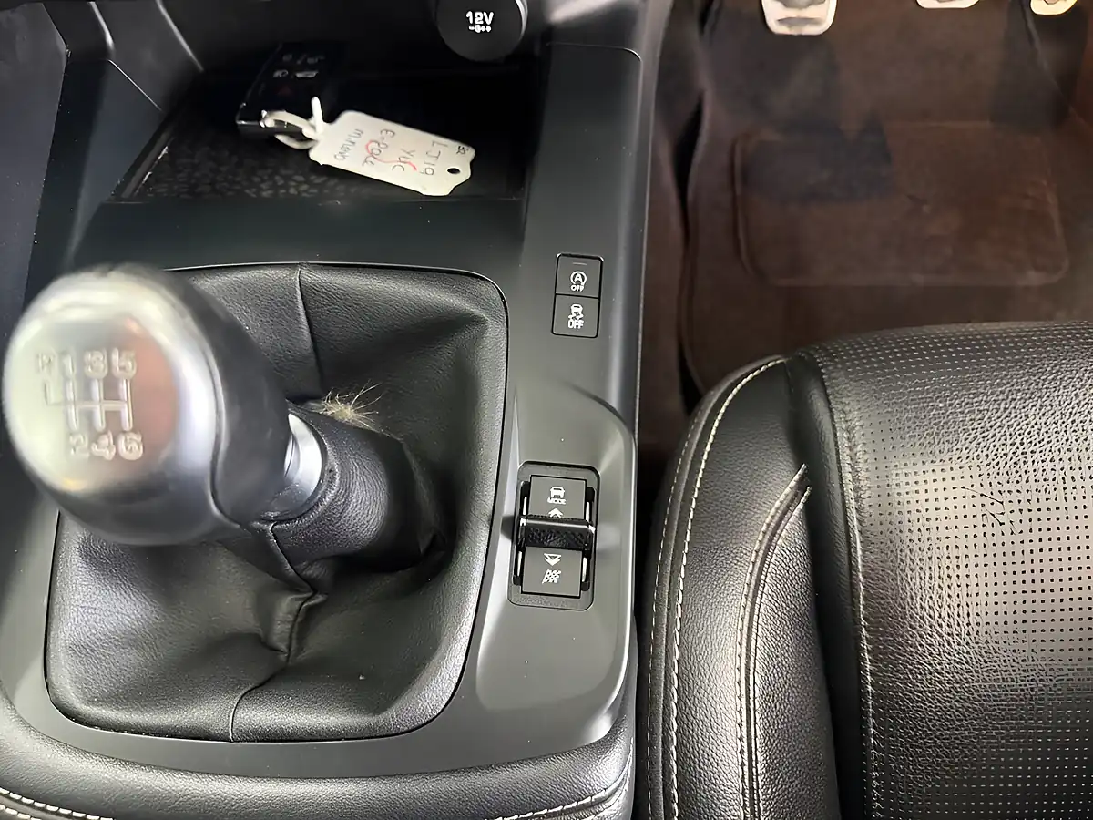 Used 2019 Jaguar E-Pace R-Dynamic S White - Interior and Exterior details 20