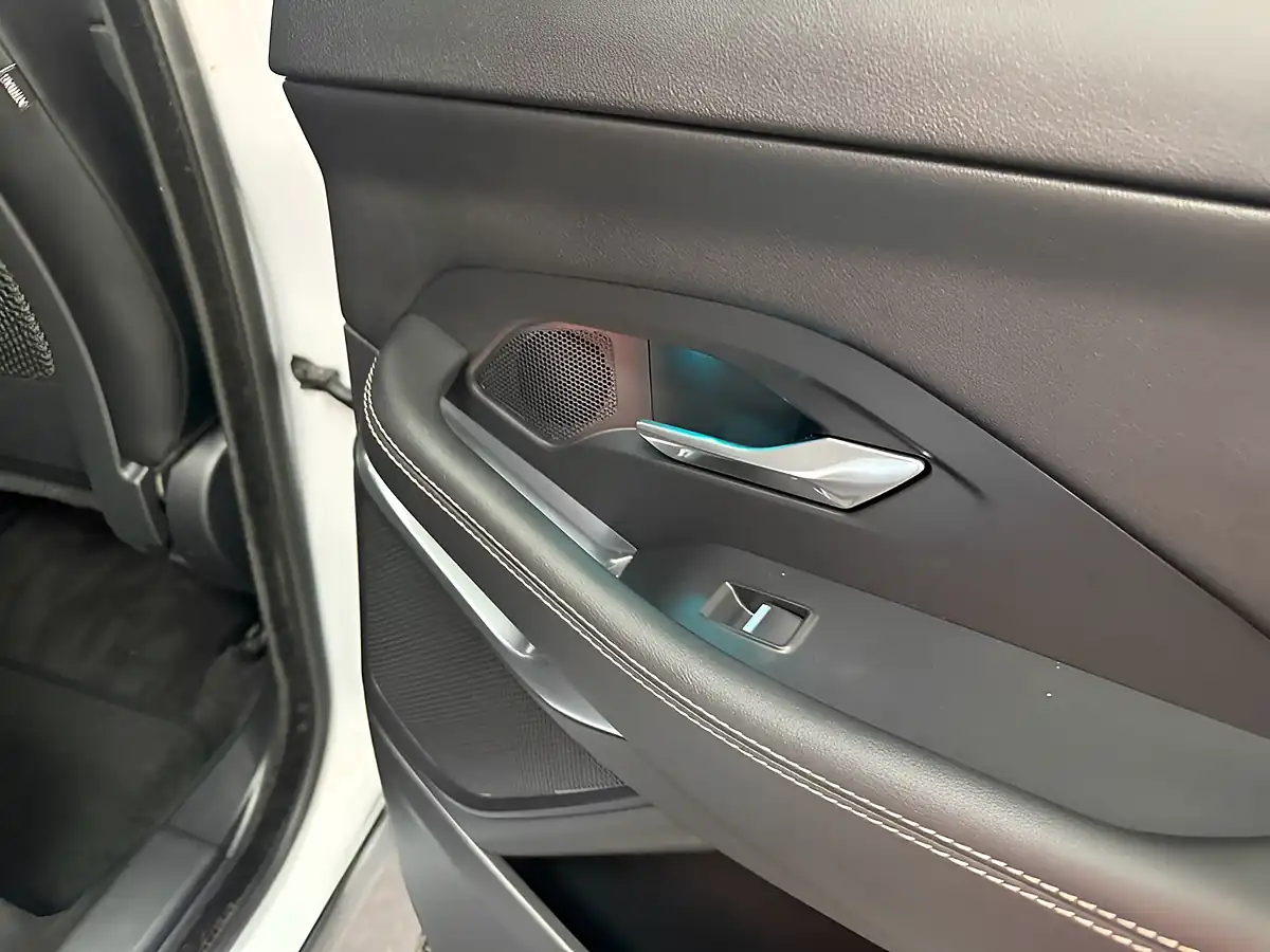 Used 2019 Jaguar E-Pace R-Dynamic S White - Interior and Exterior details 6
