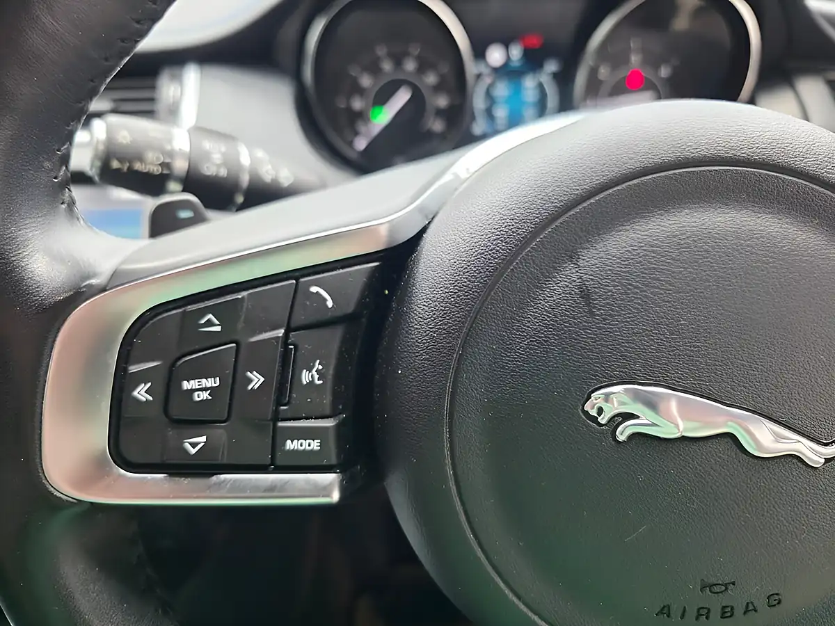 Used 2019 Jaguar E-Pace R-Dynamic S White - Interior and Exterior details 17