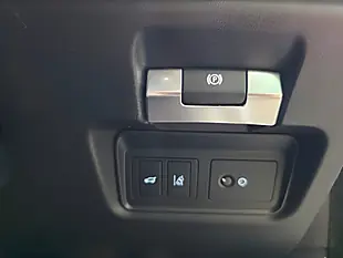 Used 2019 Jaguar E-Pace R-Dynamic S White - Interior and Exterior details 18