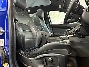 Used 2019 Jaguar E-Pace R-Dynamic Se Blue - Interior and Exterior details 11