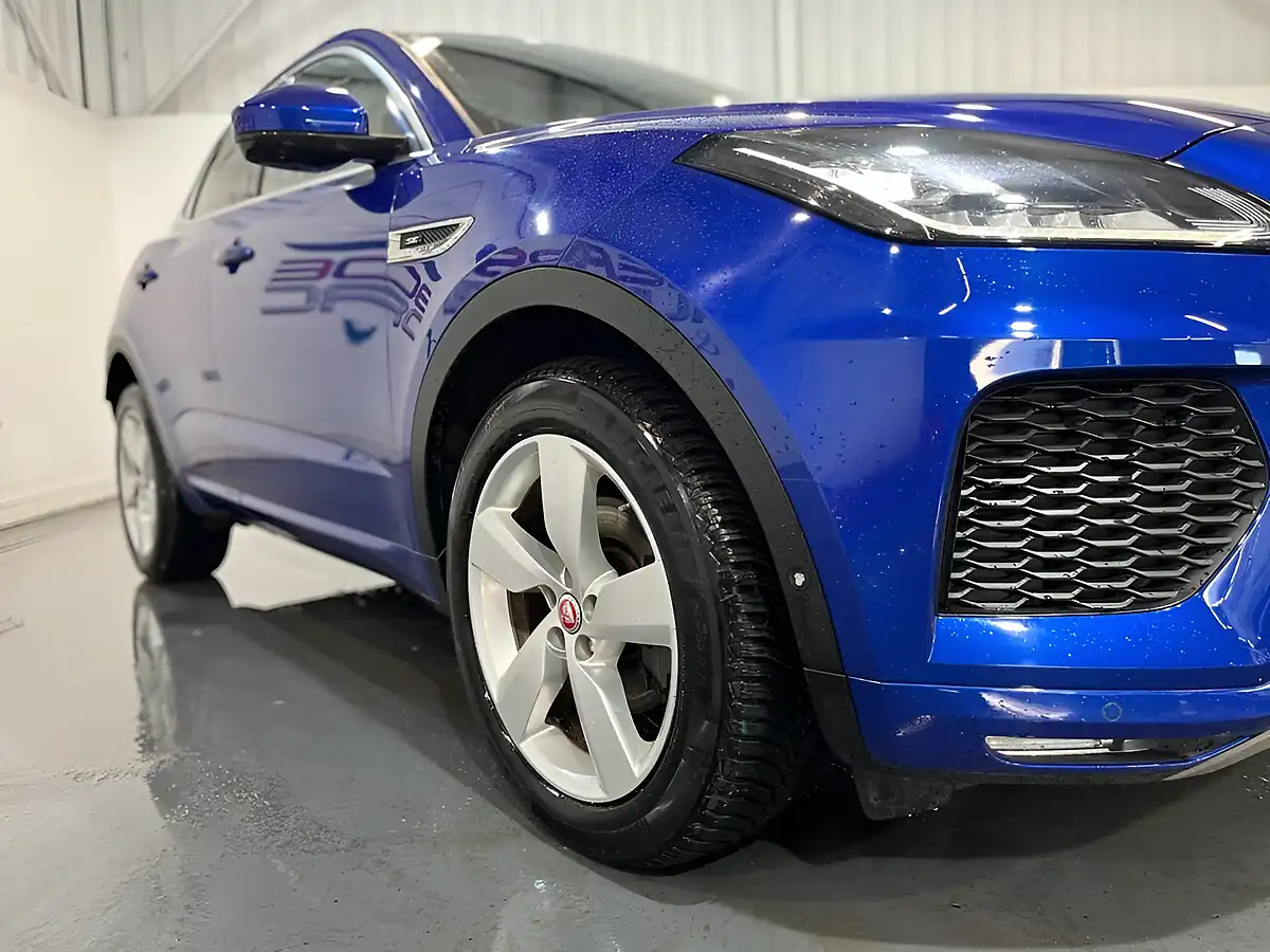 Used 2019 Jaguar E-Pace R-Dynamic Se Blue - Interior and Exterior details 9