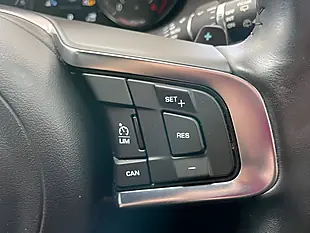 Used 2019 Jaguar E-Pace R-Dynamic Se Caldera Red - Interior and Exterior details 17