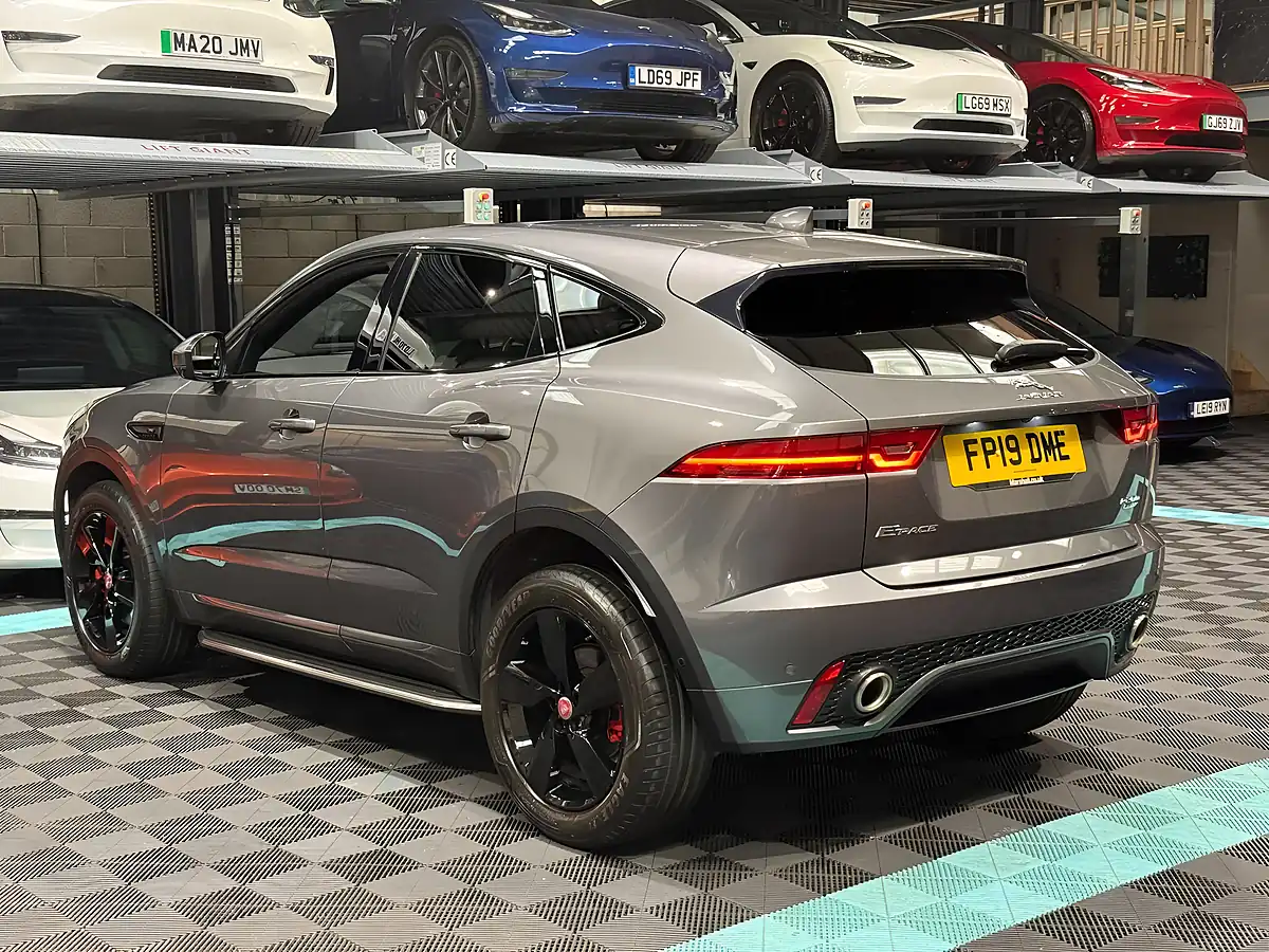 Used 2019 Jaguar E-Pace R-Dynamic Se Grey - Interior and Exterior details 7