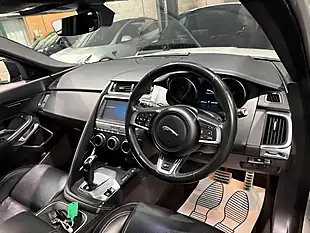 Used 2019 Jaguar E-Pace R-Dynamic Se Grey - Interior and Exterior details 12