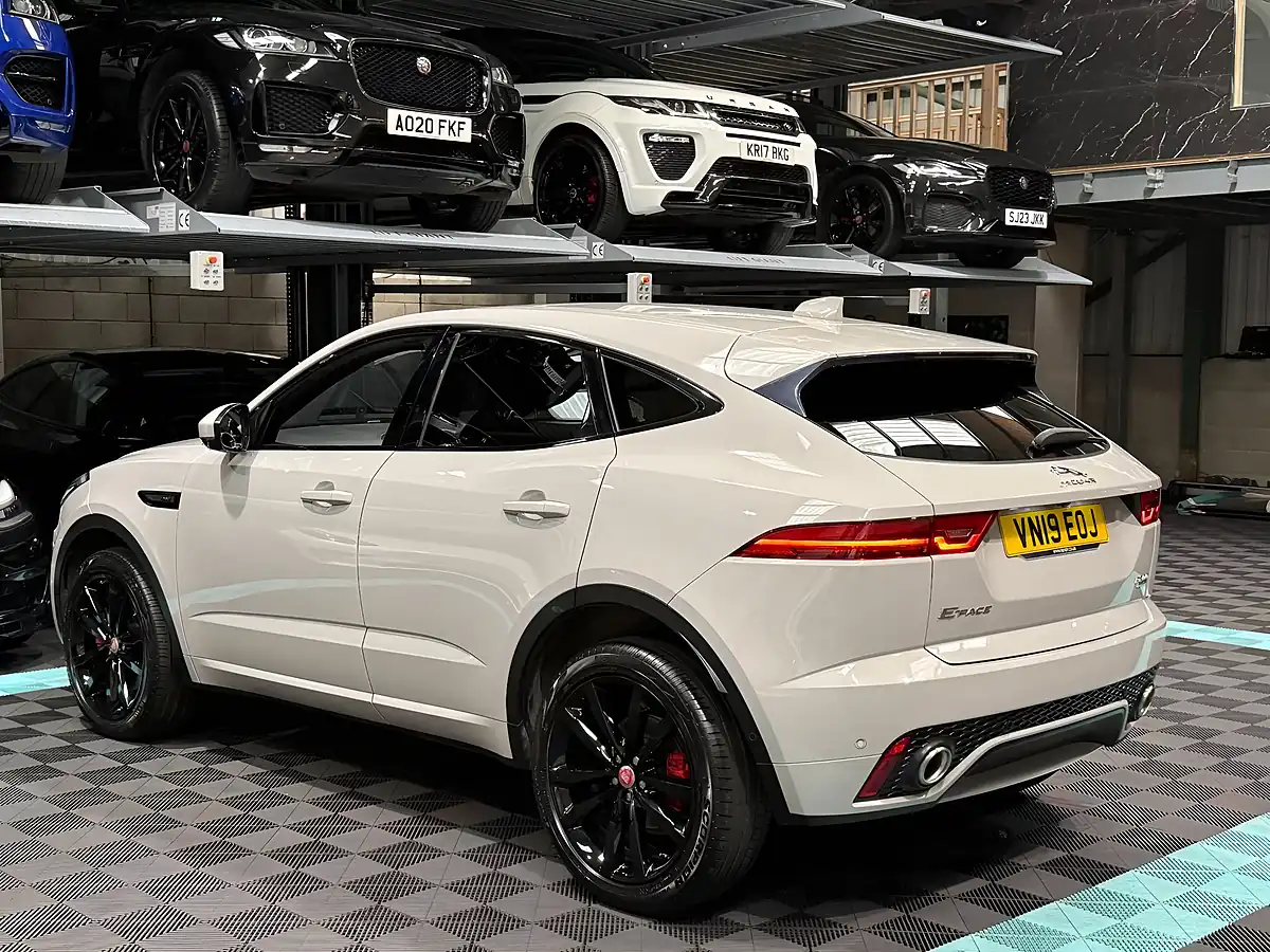 Used 2019 Jaguar E-Pace R-Dynamic Se Grey - Interior and Exterior details 7