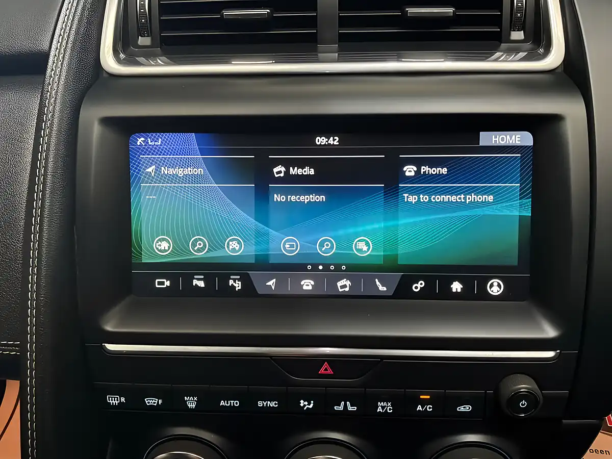 Used 2019 Jaguar E-Pace R-Dynamic Se Grey - Interior and Exterior details 13