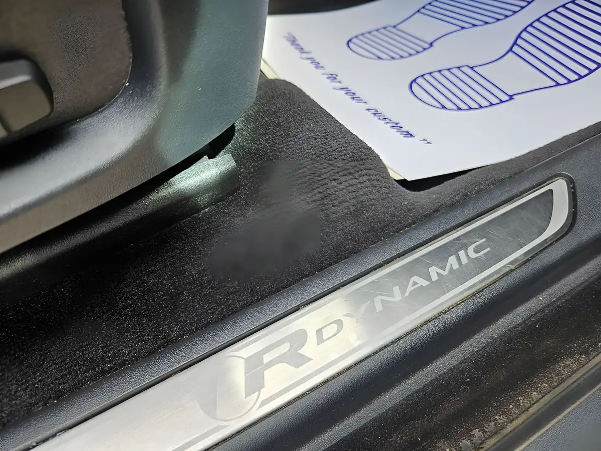 Used 2019 Jaguar E-Pace R-Dynamic Se Grey - Interior and Exterior details 13