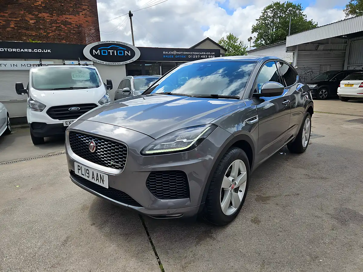 Used 2019 Jaguar E-Pace R-Dynamic Se Grey - Interior and Exterior details 5