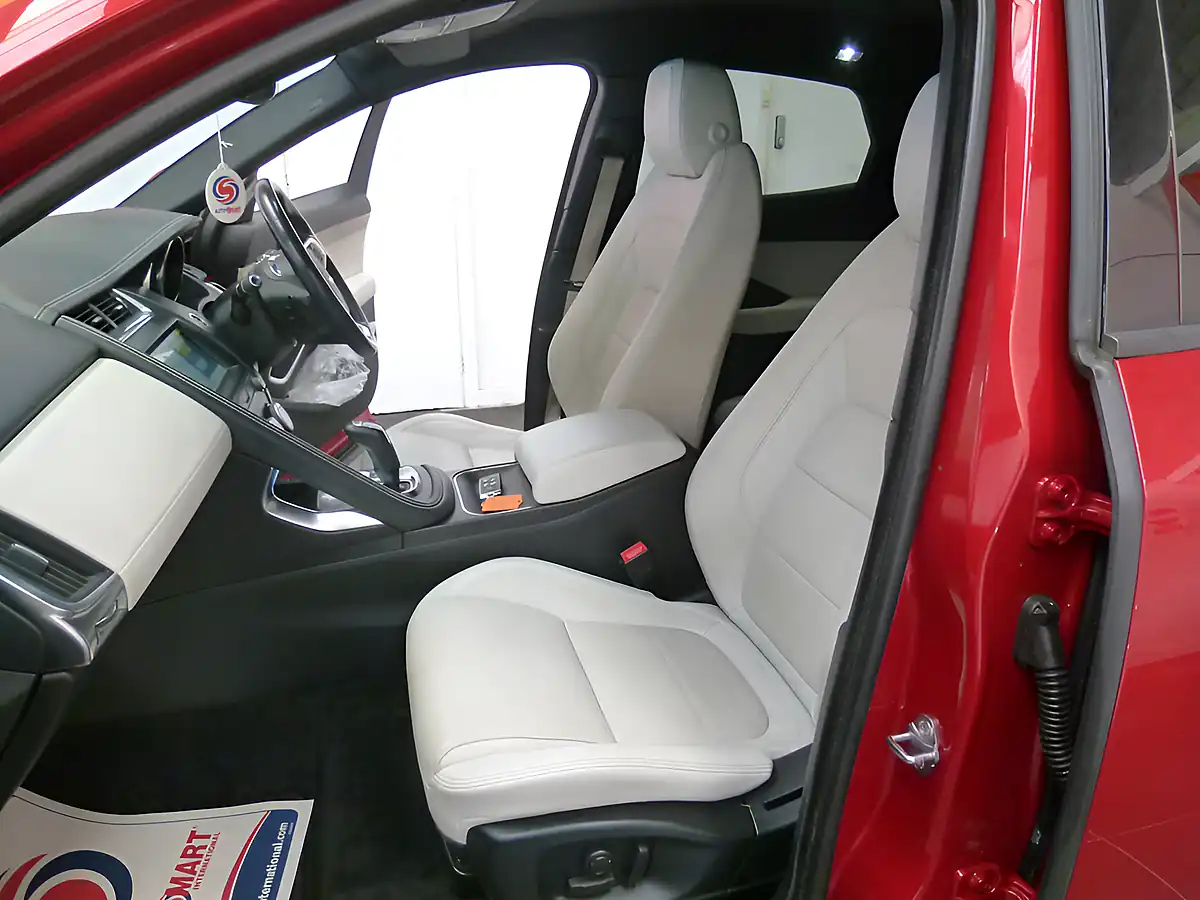 Used 2019 Jaguar E-Pace R-Dynamic Se Red Metallic - Interior and Exterior details 14