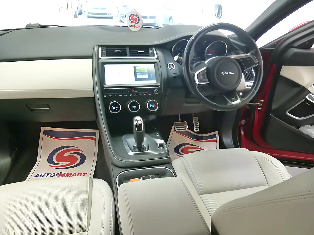 Used 2019 Jaguar E-Pace R-Dynamic Se Red Metallic - Interior and Exterior details 16