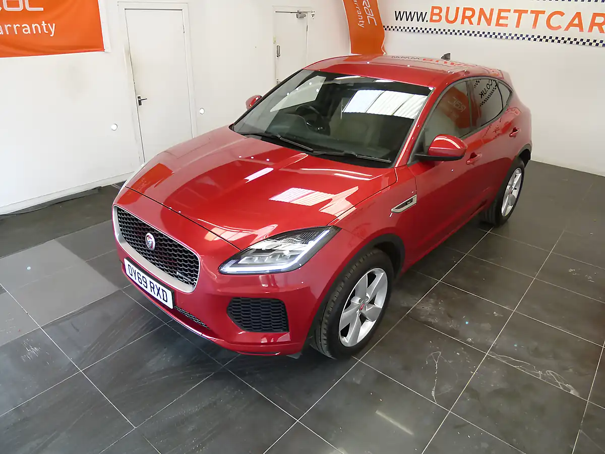 Used 2019 Jaguar E-Pace R-Dynamic Se Red Metallic - Interior and Exterior details 19