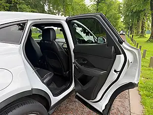 Used 2019 Jaguar E-Pace R-Dynamic Se White - Interior and Exterior details 13