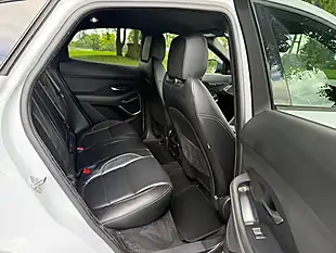Used 2019 Jaguar E-Pace R-Dynamic Se White - Interior and Exterior details 14