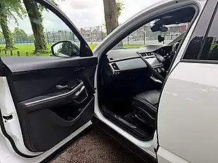 Used 2019 Jaguar E-Pace R-Dynamic Se White - Interior and Exterior details 19