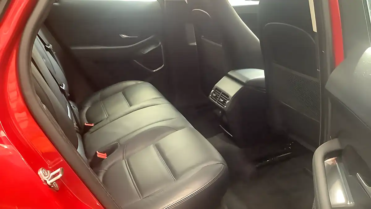 Used 2019 Jaguar E-Pace Se Red - Interior and Exterior details 16