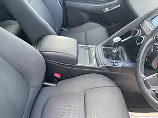 Used 2019 Jaguar E-Pace White - Interior and Exterior details 13
