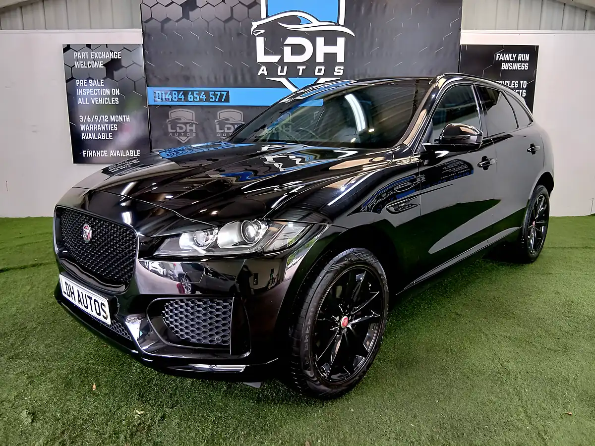 Used 2019 Jaguar F-Pace Chequered Flag Black - Front View