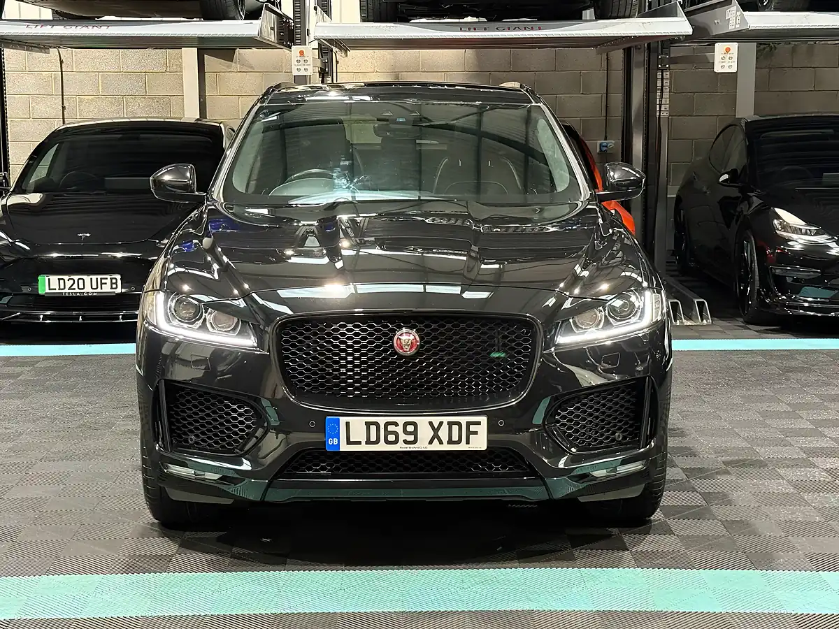 Used 2019 Jaguar F-Pace Chequered Flag Black - Interior and Exterior details 4