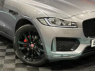 Used 2019 Jaguar F-Pace Chequered Flag Grey - Interior and Exterior details 11