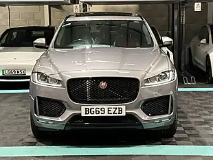 Used 2019 Jaguar F-Pace Chequered Flag Grey - Interior and Exterior details 4