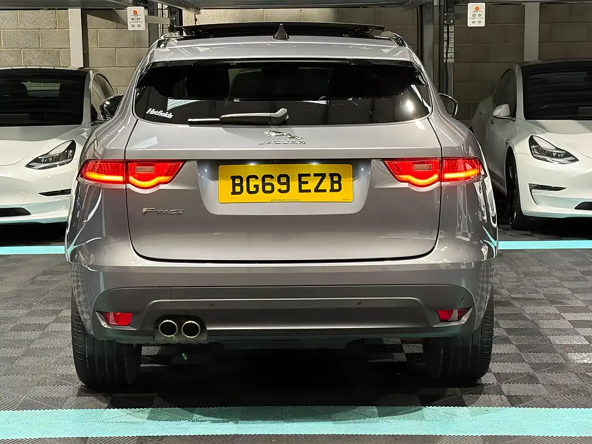 Used 2019 Jaguar F-Pace Chequered Flag Grey - Interior and Exterior details 8