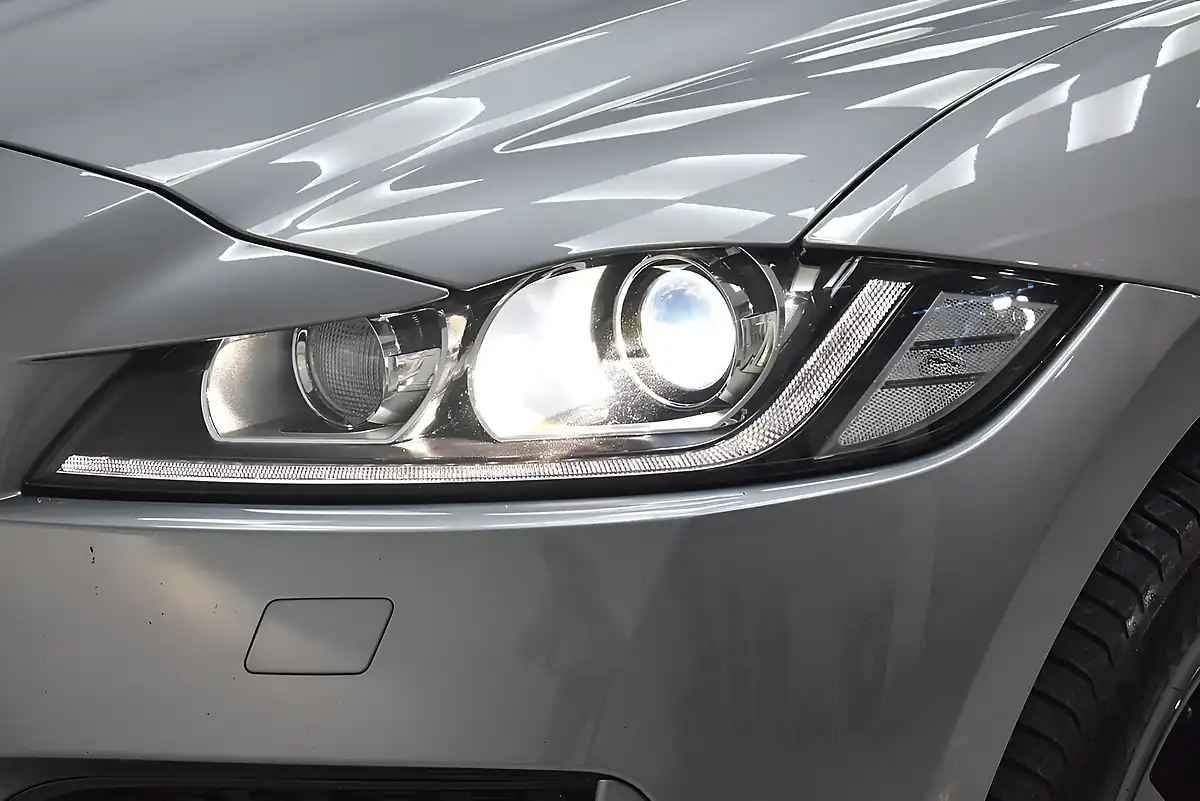 Used 2019 Jaguar F-Pace Chequered Flag Grey - Interior and Exterior details 6