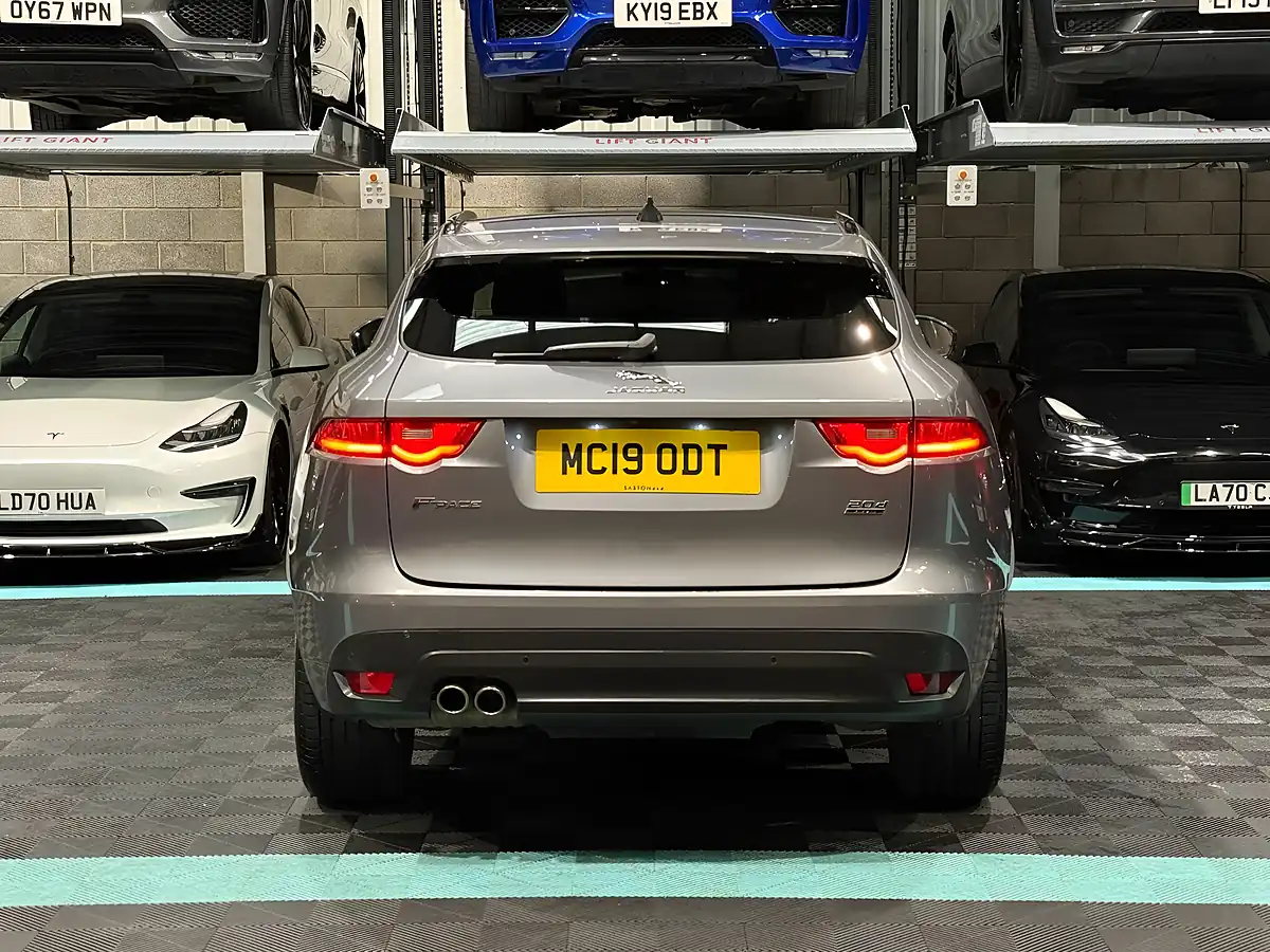 Used 2019 Jaguar F-Pace Chequered Flag Grey - Interior and Exterior details 8