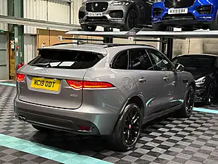 Used 2019 Jaguar F-Pace Chequered Flag Grey - Interior and Exterior details 9