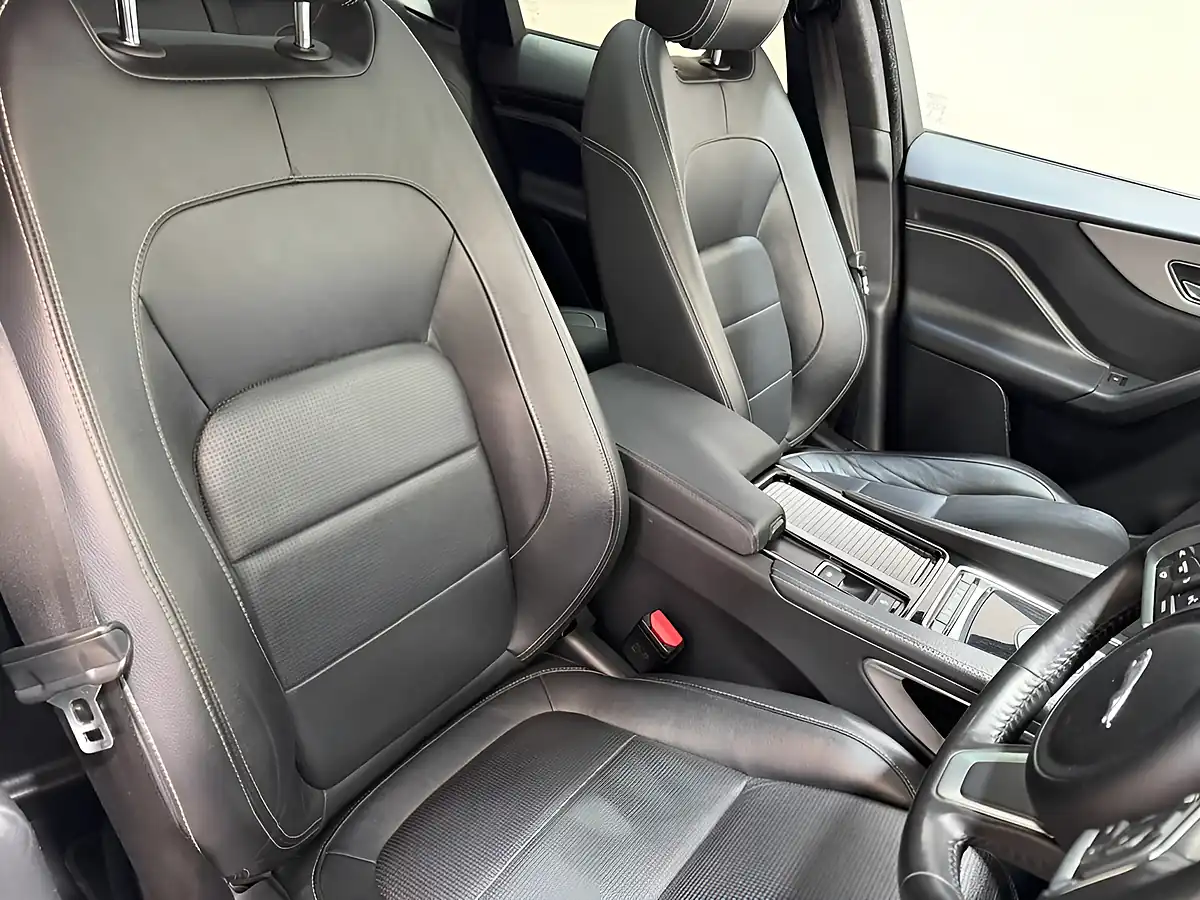 Used 2019 Jaguar F-Pace Chequered Flag Grey - Interior and Exterior details 14
