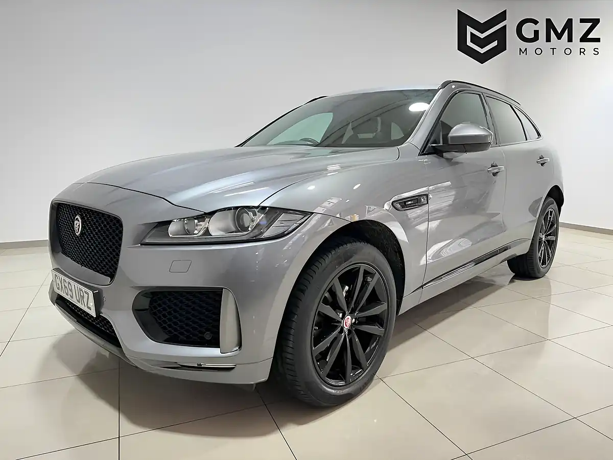 Used 2019 Jaguar F-Pace Chequered Flag Grey - Interior and Exterior details 3