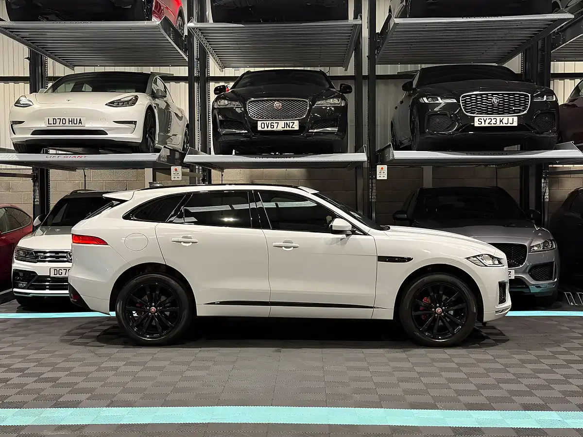 Used 2019 Jaguar F-Pace Chequered Flag White - Interior and Exterior details 10