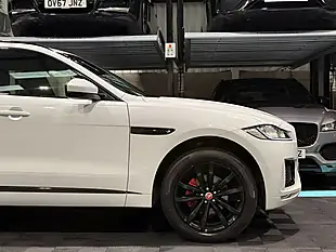 Used 2019 Jaguar F-Pace Chequered Flag White - Interior and Exterior details 13