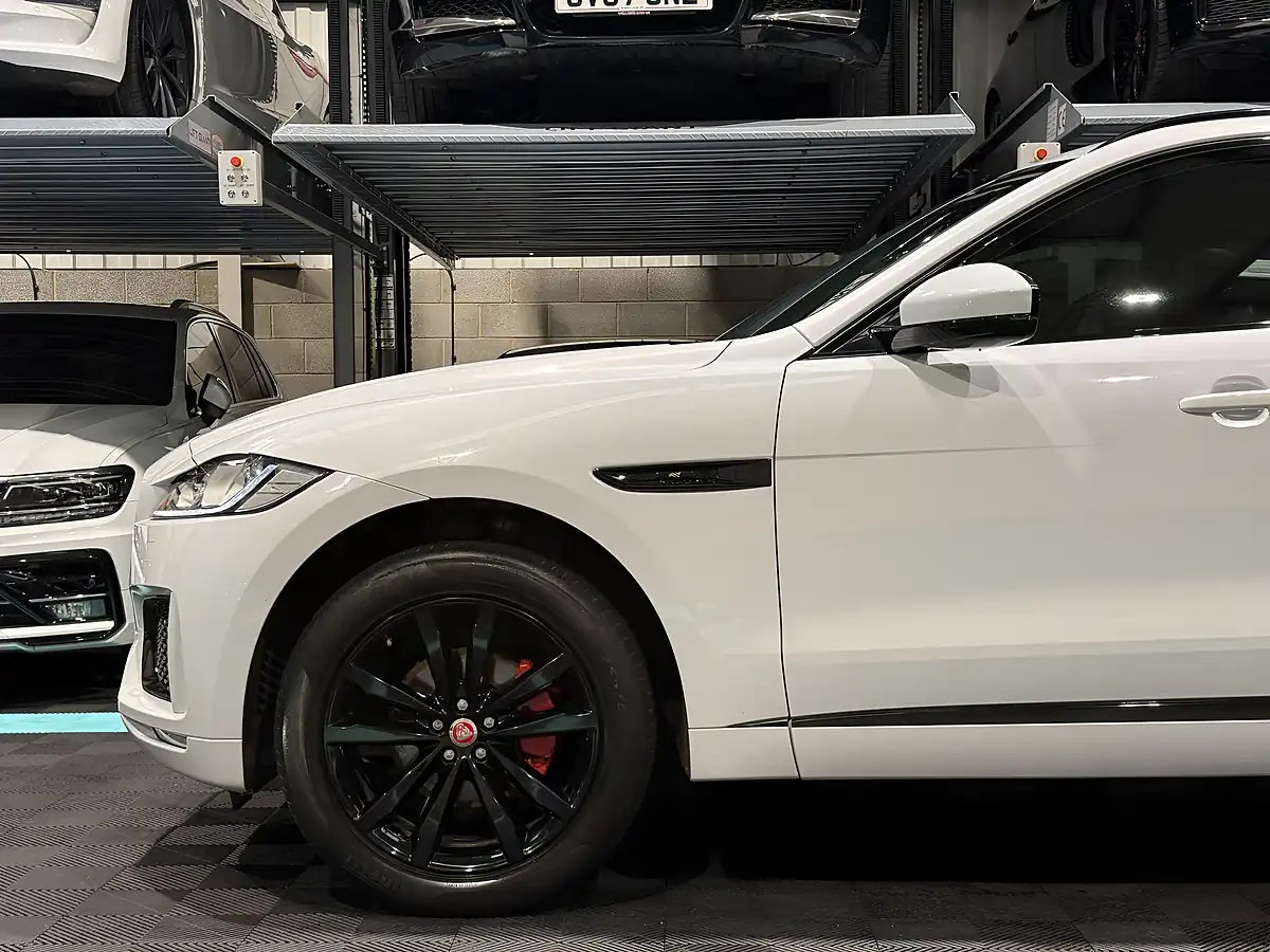 Used 2019 Jaguar F-Pace Chequered Flag White - Interior and Exterior details 14