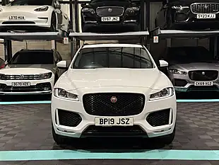 Used 2019 Jaguar F-Pace Chequered Flag White - Interior and Exterior details 4